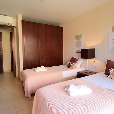Albufeira Salgados Premium 1 With Pool By Homing Lejlighed Guia  Eksteriør billede